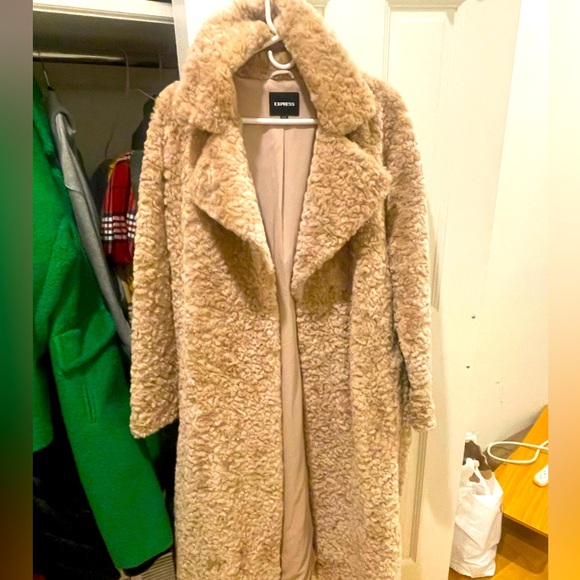 Winter coat Express brand, size L, tan color - Picture 1 of 2